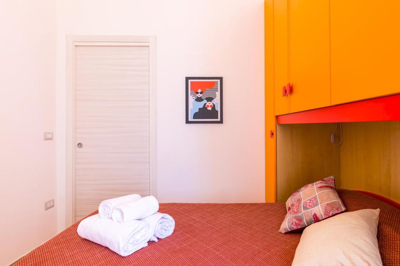Rione Emanuele III - 4 Bedroom Apartment Nápoles Exterior foto